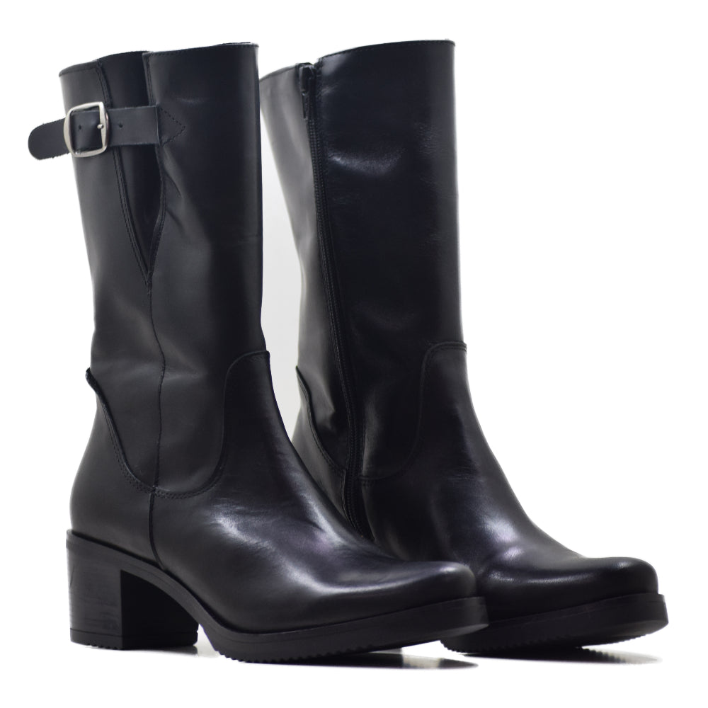 CA-1595 BOOT IN BLACK KRUST LEATHER