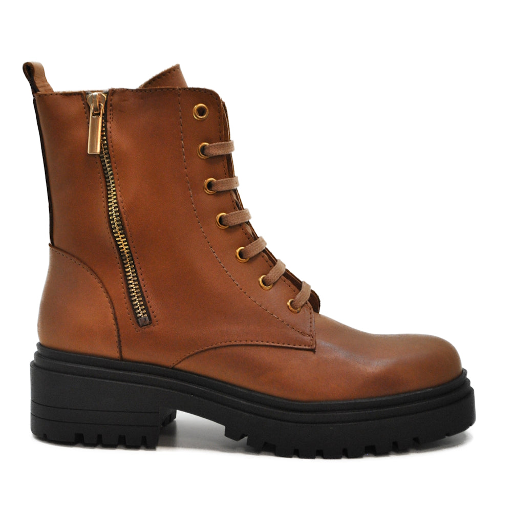 CA-1659 KRUST LEATHER BOOT