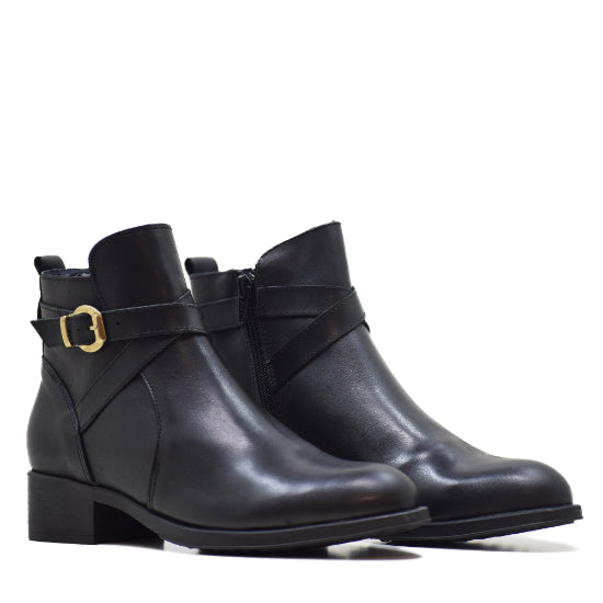 CA-1716 BLACK COY LEATHER BOOT
