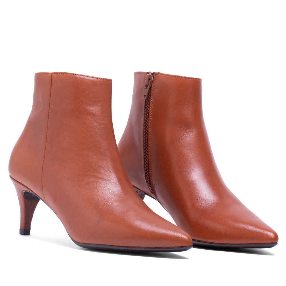 BOTIN CLAUDIA NAPA CUERO