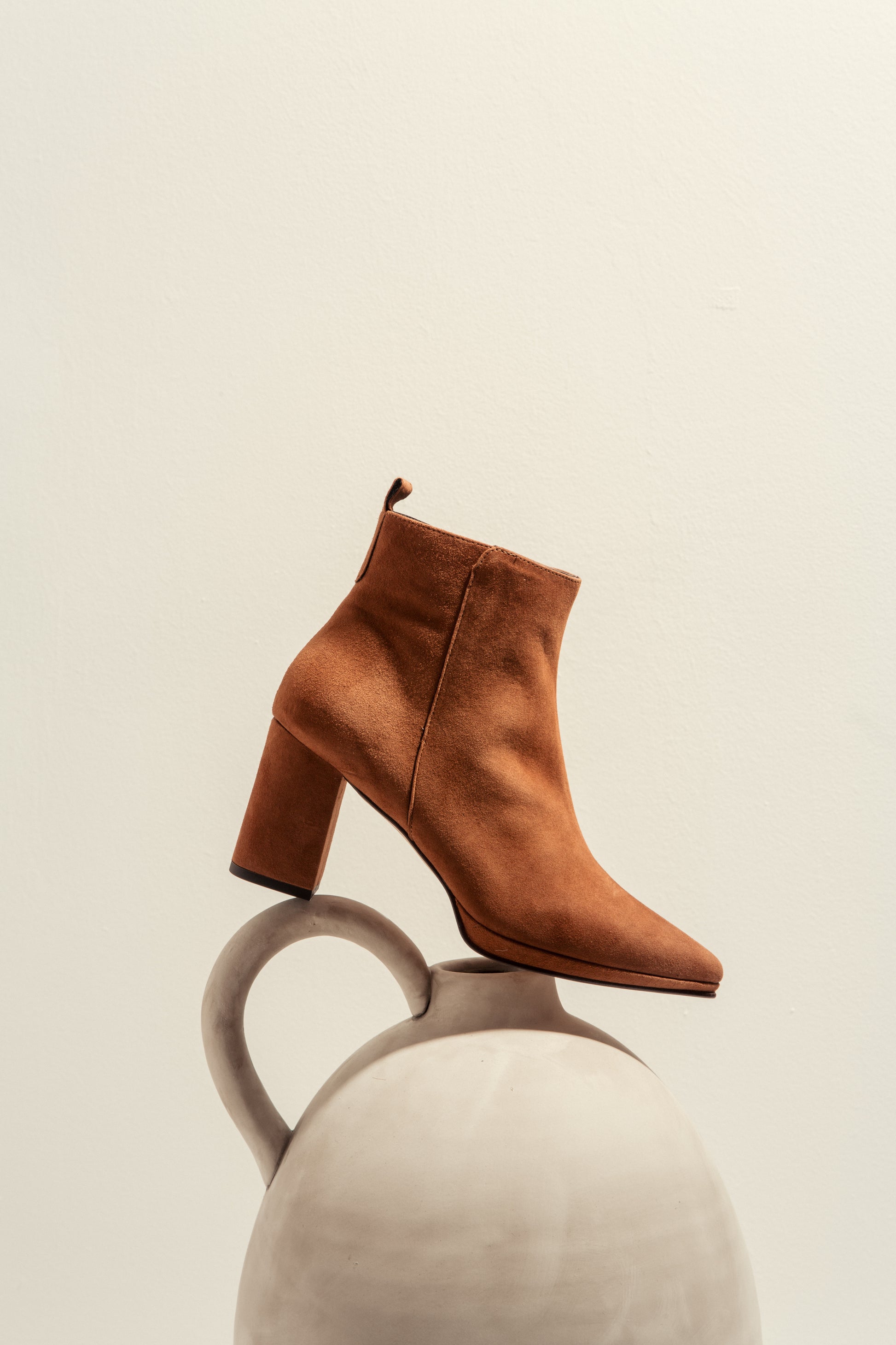 BOTIN BEGOÑA ANTE/NAPA CUERO