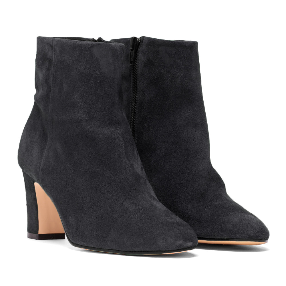 BOTIN MARILO ANTE NEGRO